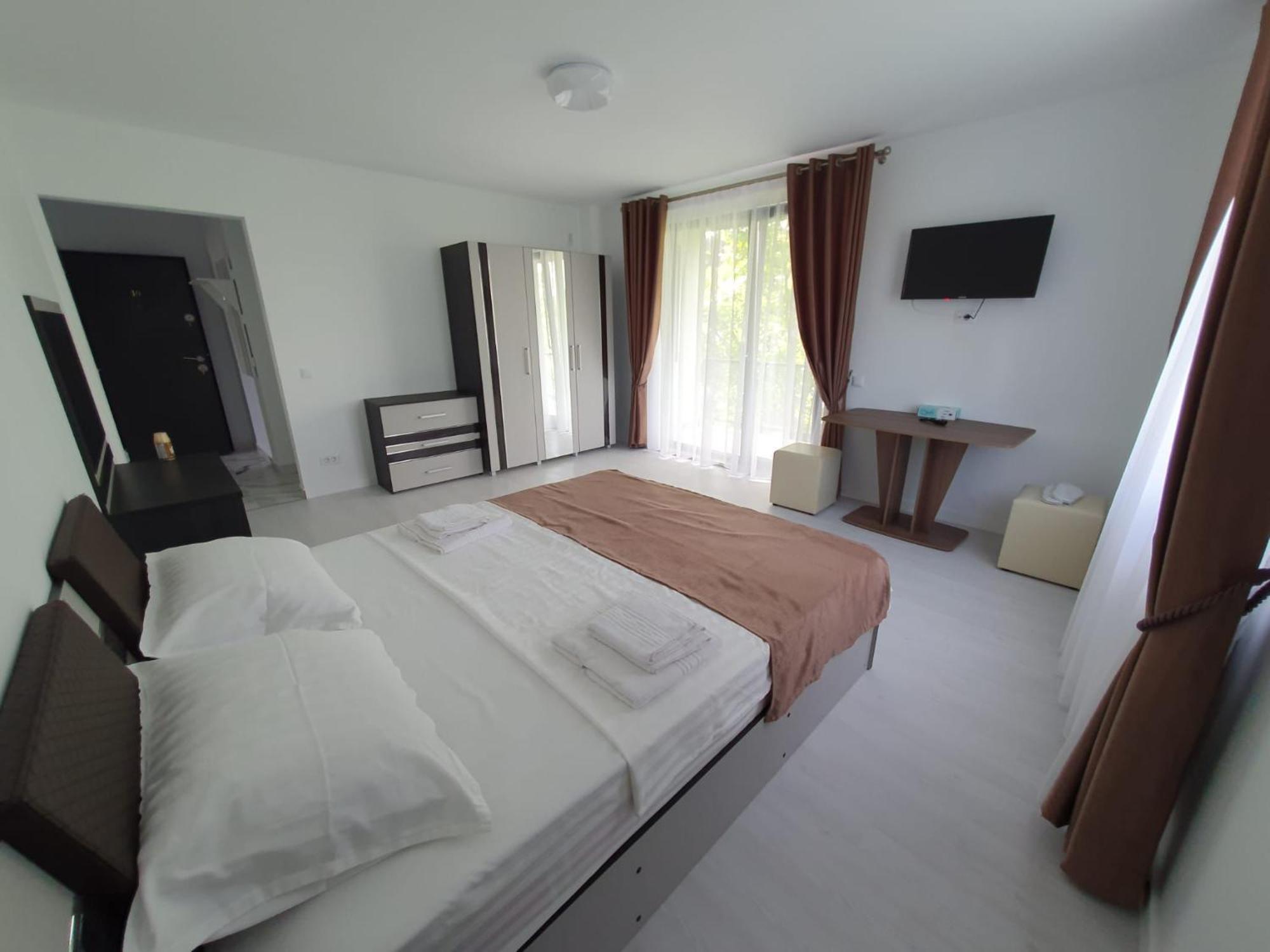 Hotel Palas Grand View Iasi Buitenkant foto