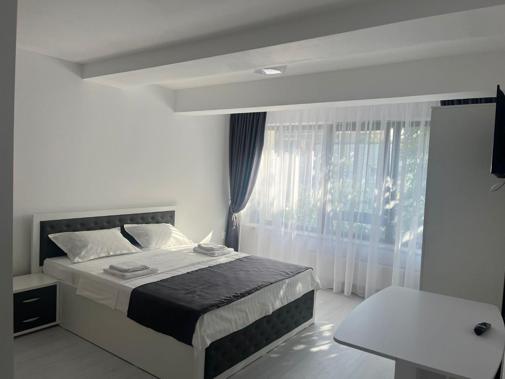 Hotel Palas Grand View Iasi Buitenkant foto